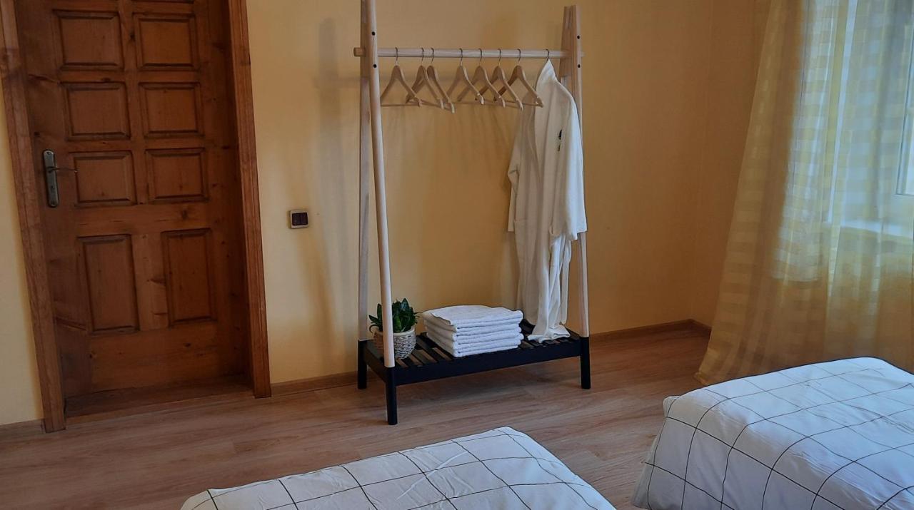 Seimos Bustas Homestay Szawle Zewnętrze zdjęcie